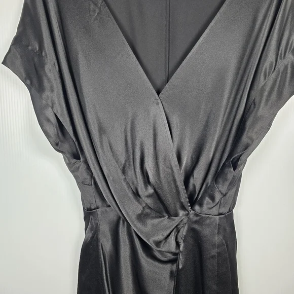 Michelle Mason Wide-Neck Faux Wrap Mini Dress In Black 100% Silk Deep V Neck 6 - Picture 4 of 14